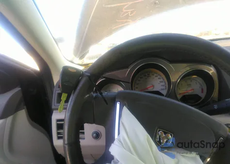 2009 Dodge Avenger R/T из США, поврежденный, VIN 1B3LC56B59N509660